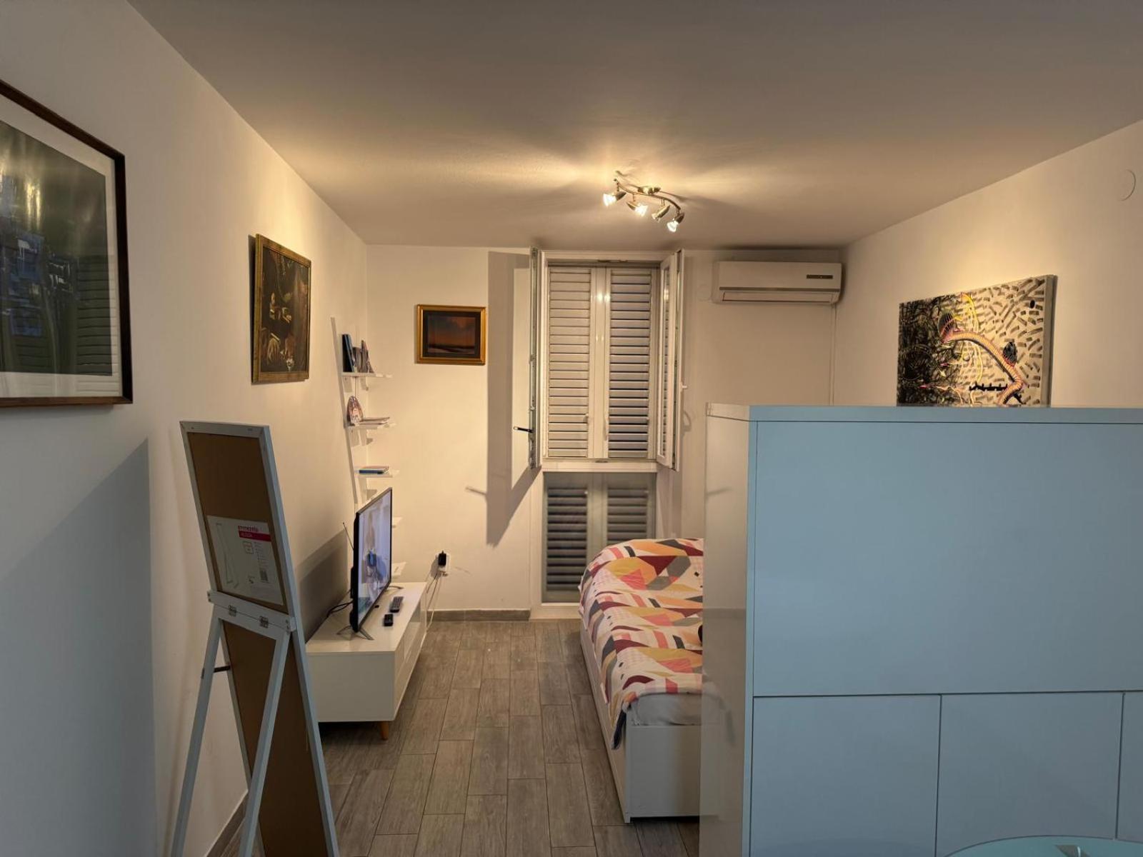 Ivana - New Sweet Apartament *